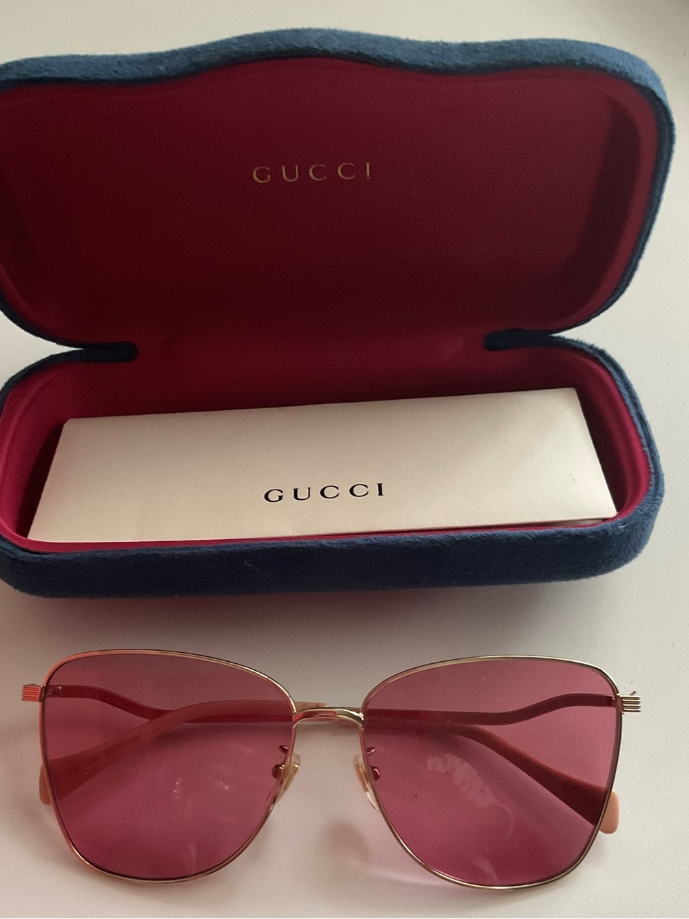 Gucci Women's Rose-Tinted Sunglasses with Gold Frame